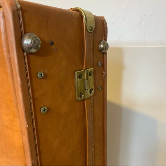 Vintage Mid Century Modern Hartmann Pullman Large Luggage with Belting